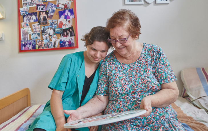 מדריכ/ה חברתי/ת - אזרחים ותיקים